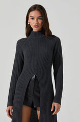 Estilo Mock Neck Slit Sweater