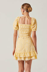 Evelin Eyelet Twist Front Top