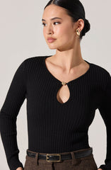 Lynly Ribbed Keyhole Sweater