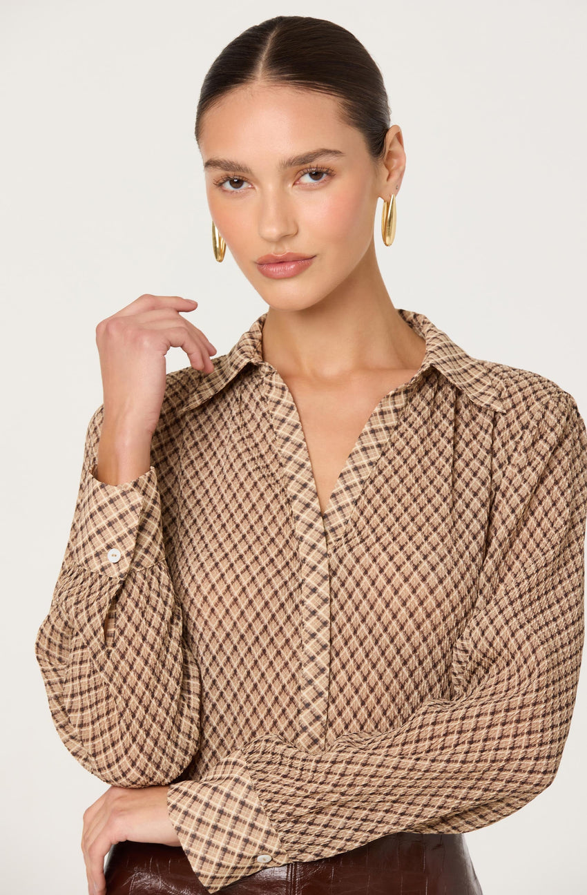Laurel Diamond Print Long Sleeve Top